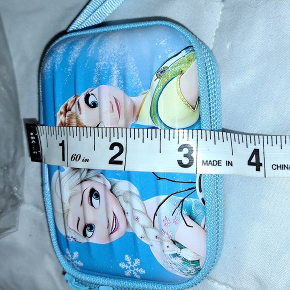 Disney Frozen hardshell zipper purse/ BUNDLE ONLY 2or more items - Picture 5 of 6